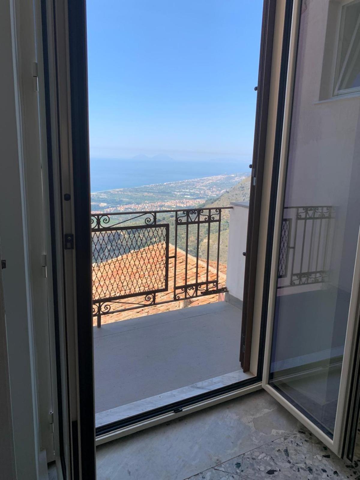 Bed & Breakfast Studioarcodia- San Marco d'Alunzio Eksteriør billede